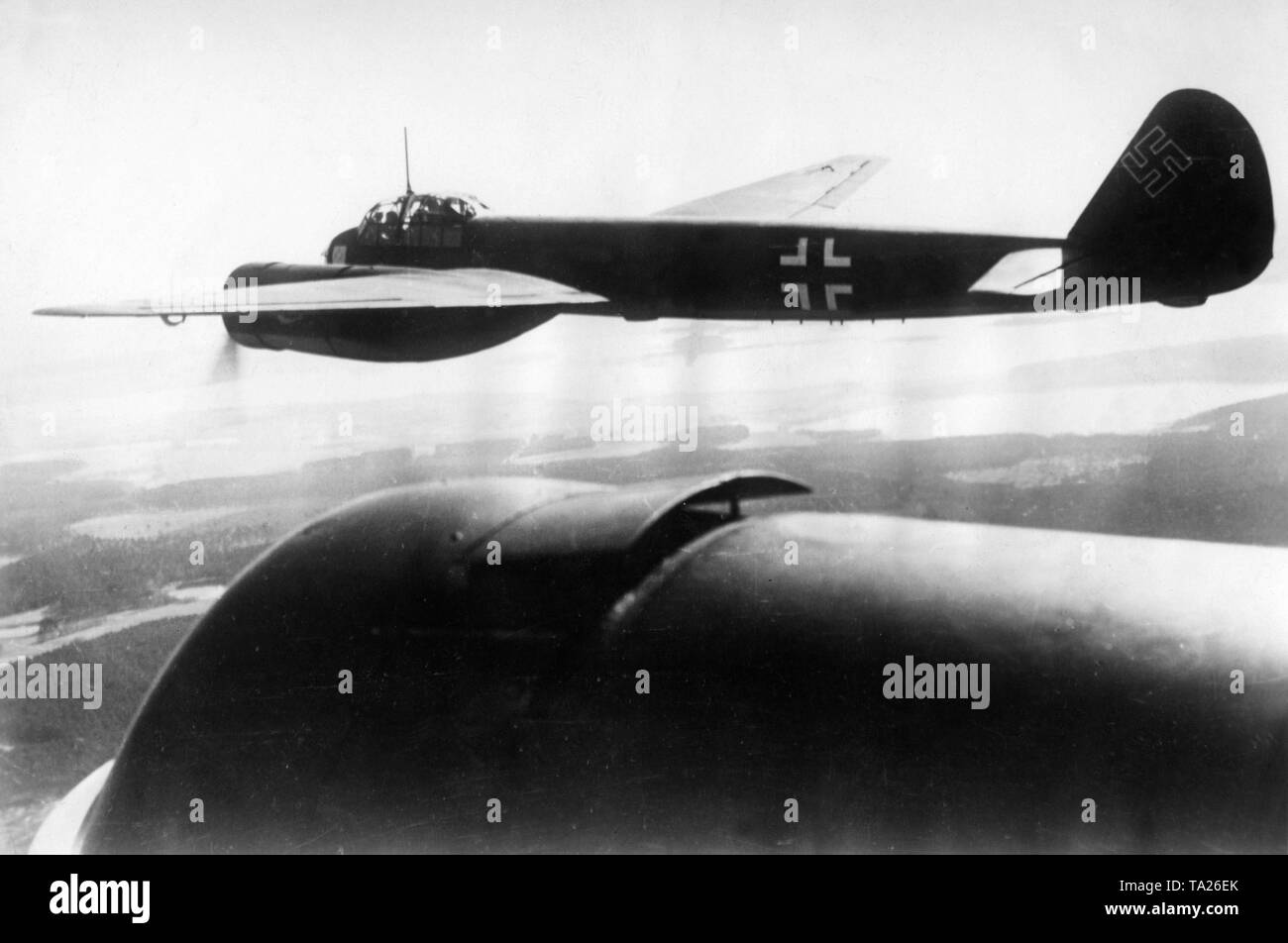 Sturzbomber Ju 88 der Wehrmacht auf einem feindflug (Flug) über Frankreich. Foto: kriegsberichterstatter Ruemmler. Stockfoto