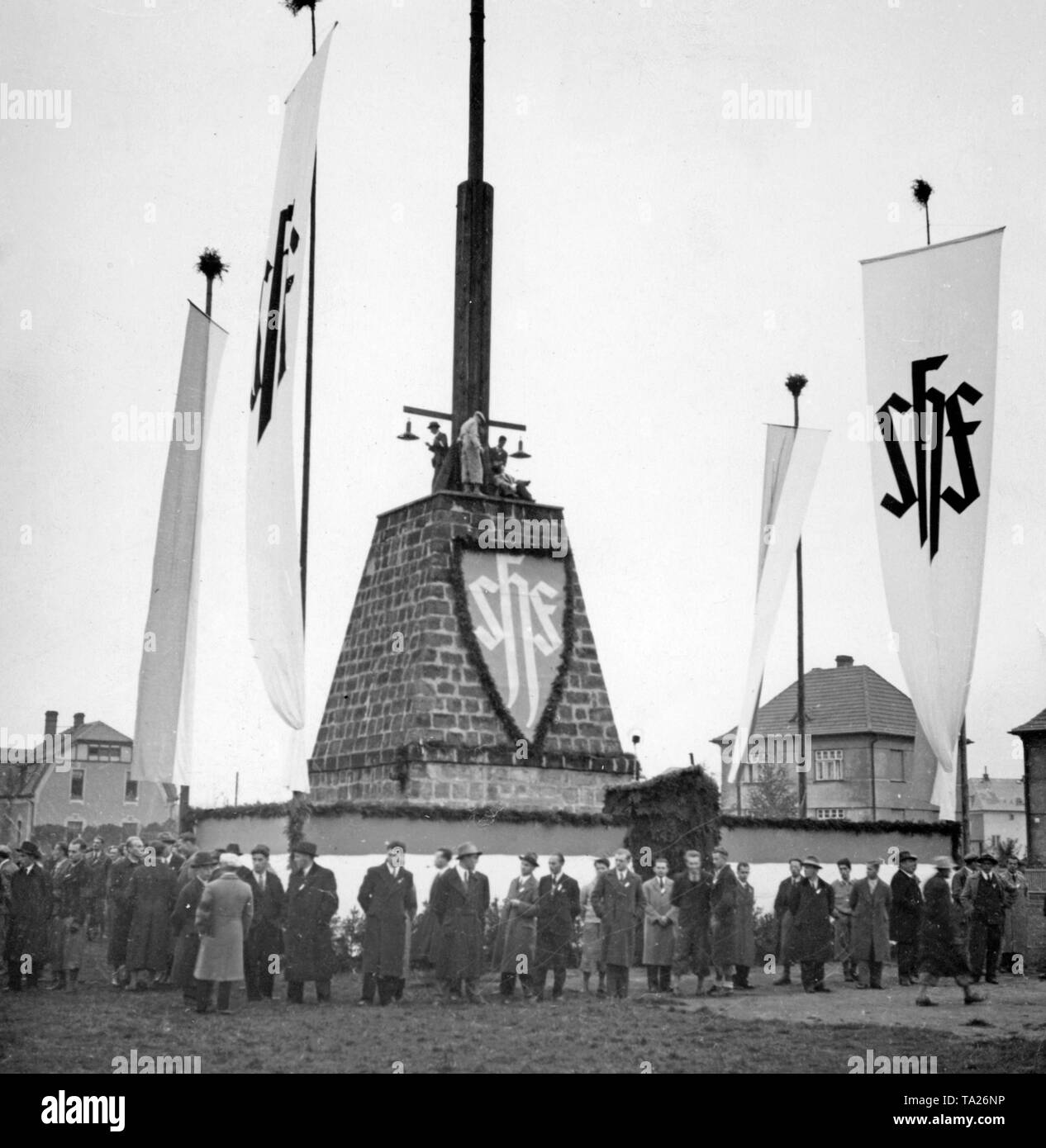In Leipa (heute Ceska Lipa) gibt es eine Kundgebung der Sudetendeutsche Heimatfront (SHF). Stockfoto