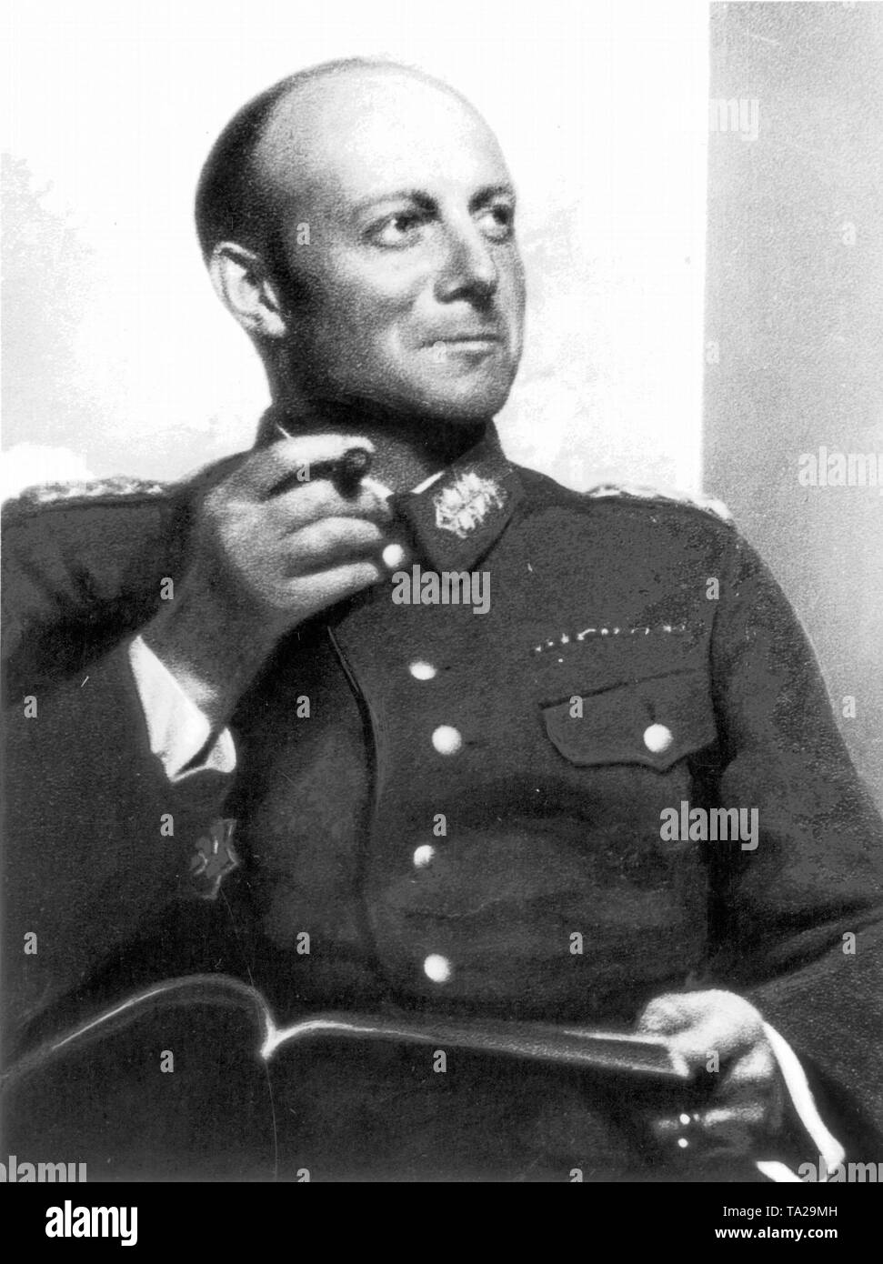 Henning von Tresckow (geb. 10.01.1901, d. 21.7.1944), General und Widerstandskämpfer, war maßgeblich an der Vorbereitung des Attentats auf Hitler am 20. Juli 1944 beteiligt. Von 1944 Portrait. Stockfoto