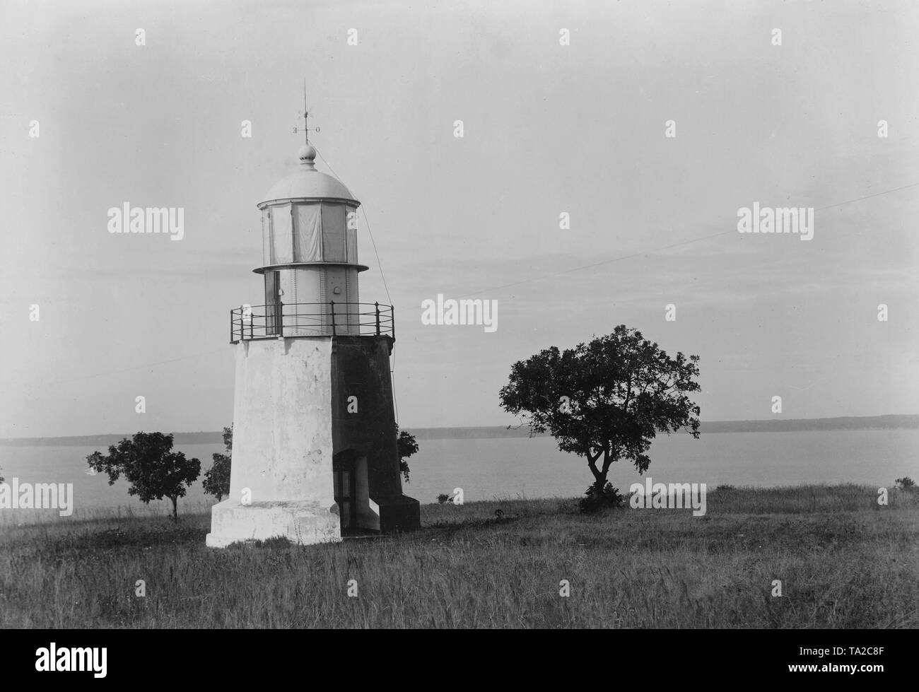 Leuchtturm bei Ruben Punkt in Lourenço Marques, der Hauptstadt der portugiesischen Kolonie Mosambik, heute Maputo. 01.01.1900-31.12.1910 Foto: Joseph & Maurice Lazarus Stockfoto