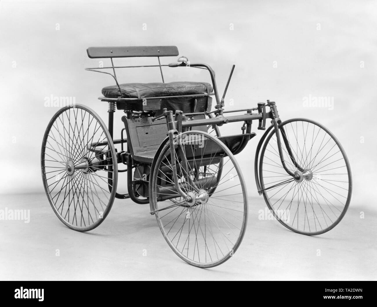 Zweizylinder v motor Fotos und Bildmaterial in hoher Auflösung Alamy