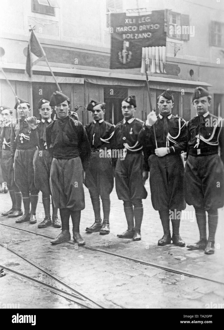 Fascist party Fotos und Bildmaterial in hoher Auflösung Alamy