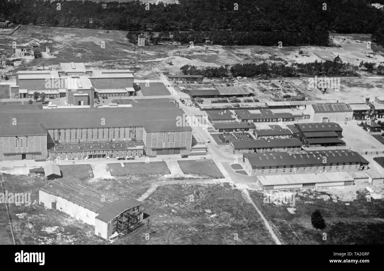 Dies ist eine Luftaufnahme des theUFA sound Film Studios in Neubabelsberg. Stockfoto