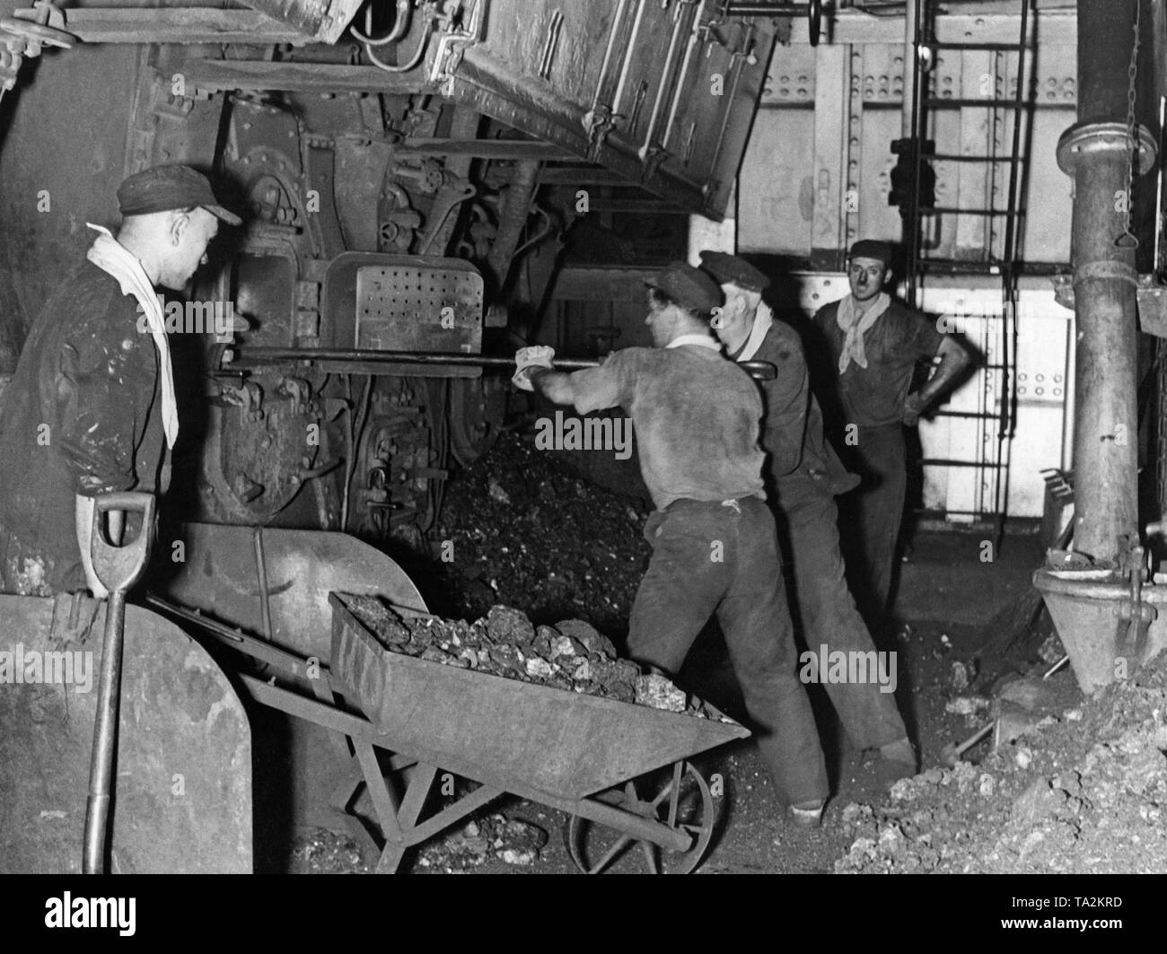 Boiler Room Ship Stockfotos Boiler Room Ship Bilder Alamy
