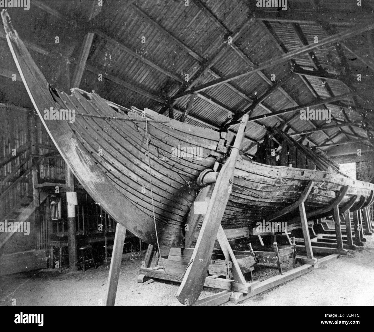 Die gokstad Schiffes aus dem 9. Jahrhundert entdeckt und in Norwegen im Jahr 1880 ausgegraben. Das Bild zeigt das Schiff an der Universität von Christiania in Oslo. Stockfoto