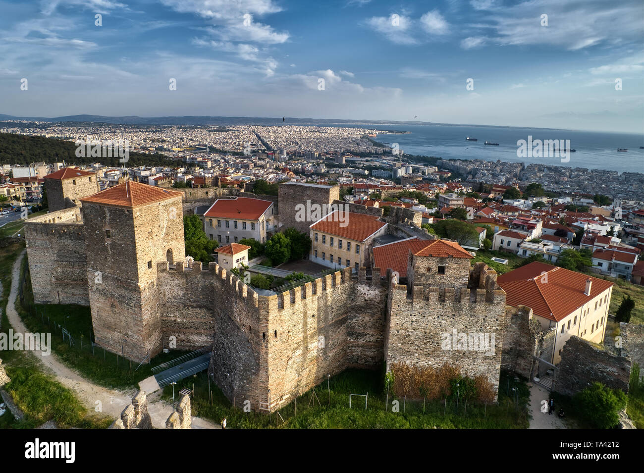 Luftbild der alten byzantinischen Burg in der Stadt Thessaloniki, Griechenland. Yedi Koule war der höchste Sicherheit Gefängnis bis 1989 Stockfoto