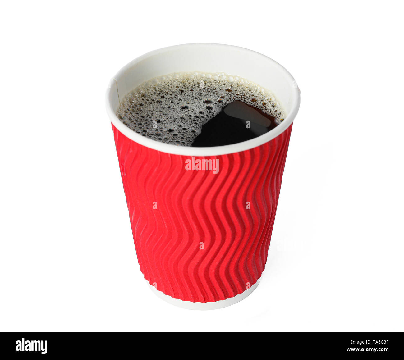 Rotes Papier Glas auf weißem Hintergrund. Kaffee Zubehör Stockfoto