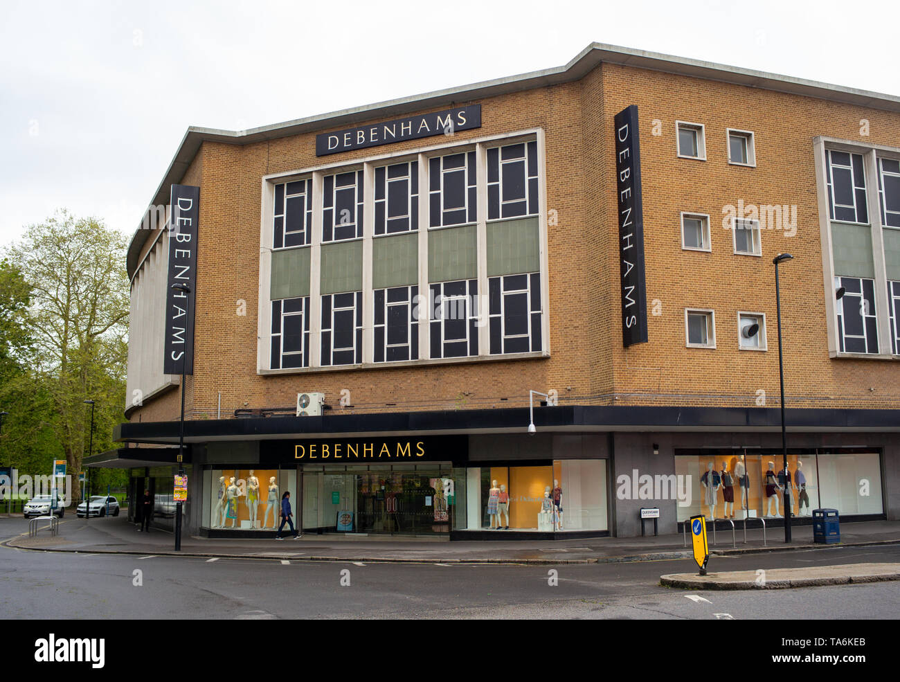 Gebäude und Debenhams Department Store in Southampton City Centre, die