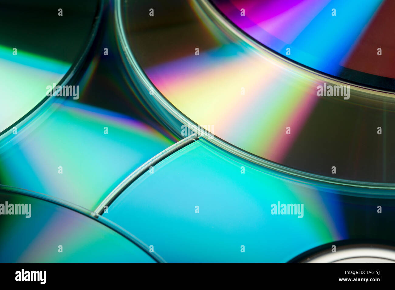 Bunten Hintergrund mit glänzenden Compact Discs. Stockfoto