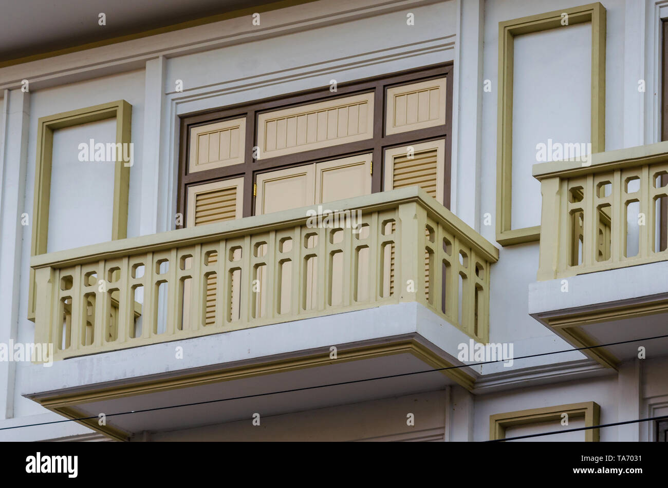 Alte Gebäude und Windows des alten Thailand Stockfoto