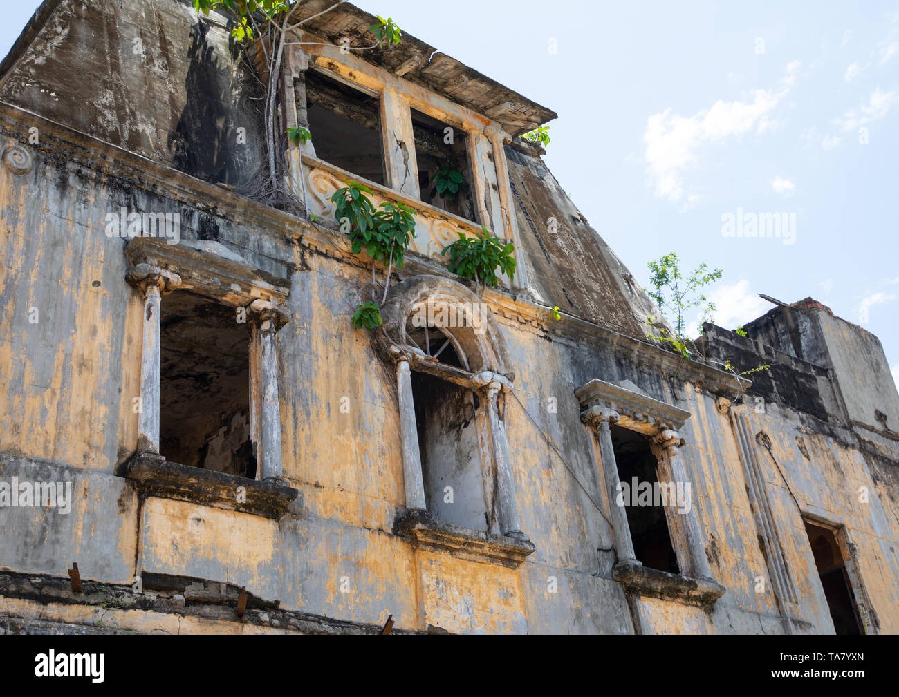 Maison Ganamet alten französischen Gebäude aus der Kolonialzeit, Sud-Comoé, Grand-Bassam, Elfenbeinküste Stockfoto