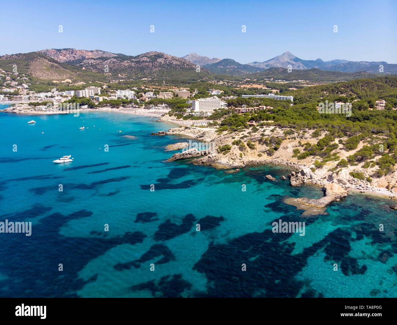 Luftaufnahme, Blick auf die Stadt Benidorm mit Hotels und Strände, Costa de la Calma, Region Caliva, Mallorca, Balearen, Spanien Stockfoto