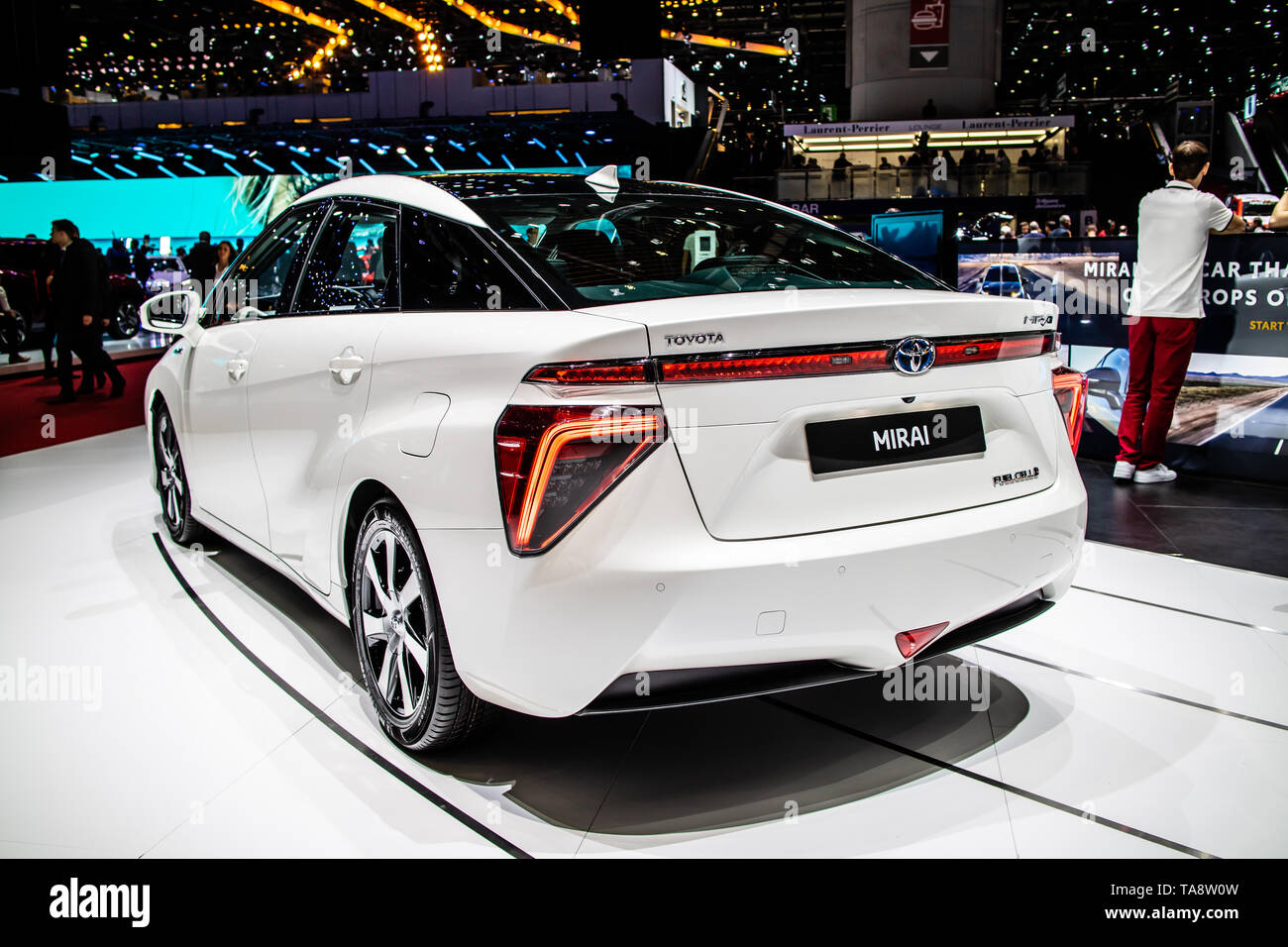 Genf, Schweiz, 05.März 2019: Toyota Mirai am Genfer Autosalon, Mid-size Wasserstoff Brennstoffzellen-PKW hergestellt von Toyota, Stockfoto