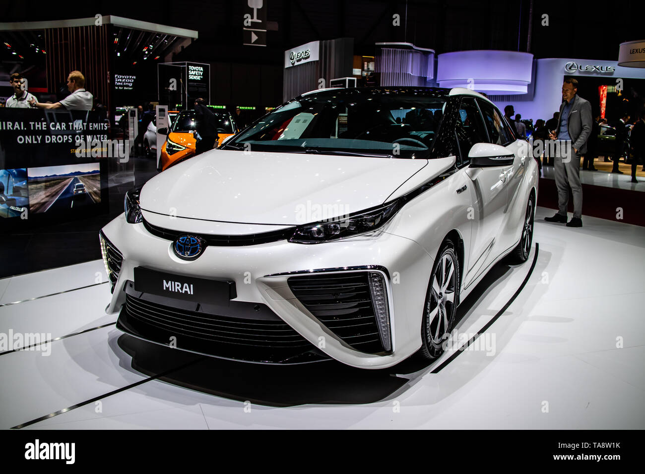 Genf, Schweiz, 05.März 2019: Toyota Mirai am Genfer Autosalon, Mid-size Wasserstoff Brennstoffzellen-PKW hergestellt von Toyota, Stockfoto