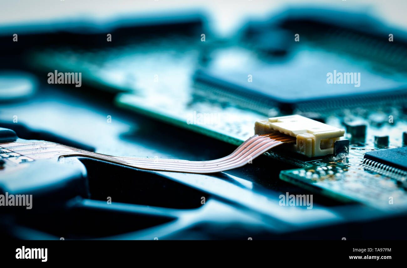 Elektronische Schaltung. Mainboard des Computers. Computer Integrated Circuit Board. Detailansicht des elektronischen Schaltung. Speicher digitaler Informationen Stockfoto