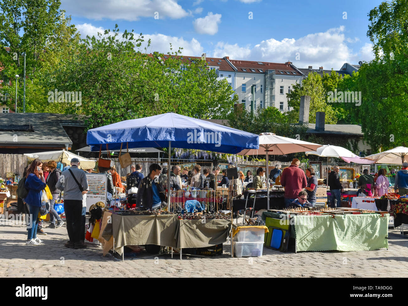 Flohmarkt in der Mauer Park, Prenzlauer Berg, Pankow, Berlin, Deutschland, Flohmarkt am Mauerpark, Prenzlauer Berg, Deutschland Stockfoto