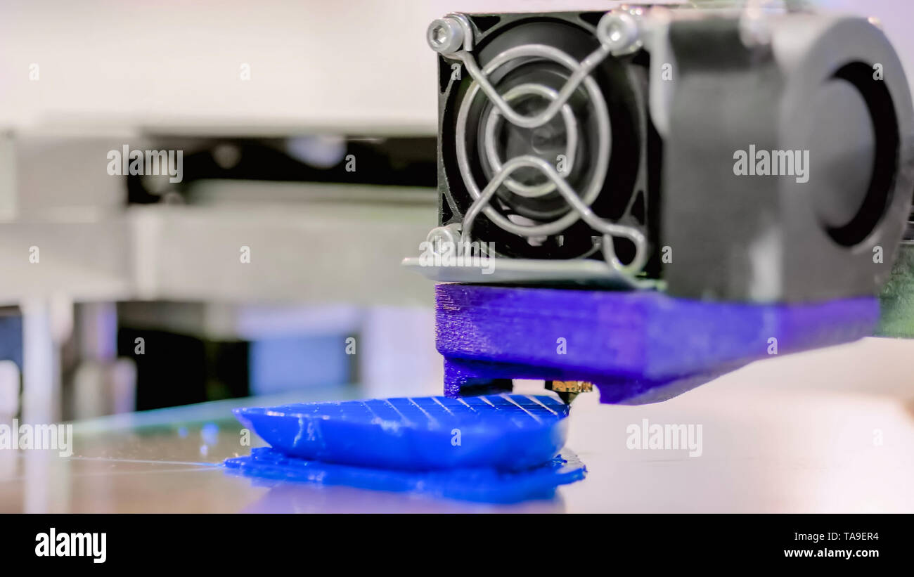 3D-Drucker während der Arbeit Stockfoto