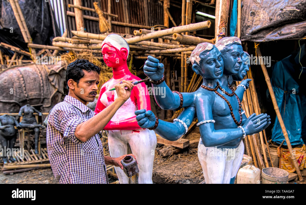 Künstler Malerei der hinduistischen Mythologie Skulptur, Kalkutta, Indien Stockfoto