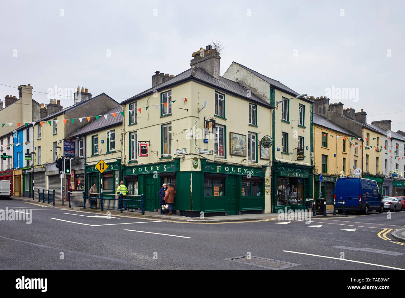 Foley's Traditionelle irische Bar in der Castle Street, Sligo, Irland Stockfoto