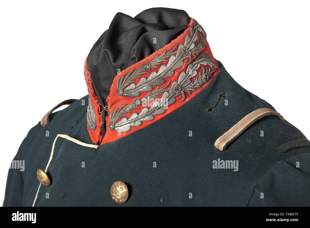 Eine russische uniform Mantel für Offiziere und Generäle der Preobrachensky Life Guard Regiments, um 1910 dunkel-blauen Trikot Tuch, das Bündchen und Kragen Deckschichten mit sehr schönen und gut erhaltenen regimental Stickerei, die Ärmel mit je zwei Tasten der cypher'N II' und der Russischen Doppeladler Lager. Erneut arbeitete in Orte, fünf Tasten sowie die unter Liner ersetzt, leichte Nachtfalter Spuren. Siehe G.E. Wedenskiy, (Tr.) "Fünf Jahrhunderte des Russischen Uniformen", S. 295. historischen, historische, 20. Jahrhundert, Additional-Rights - Clearance-Info - Not-Available Stockfoto