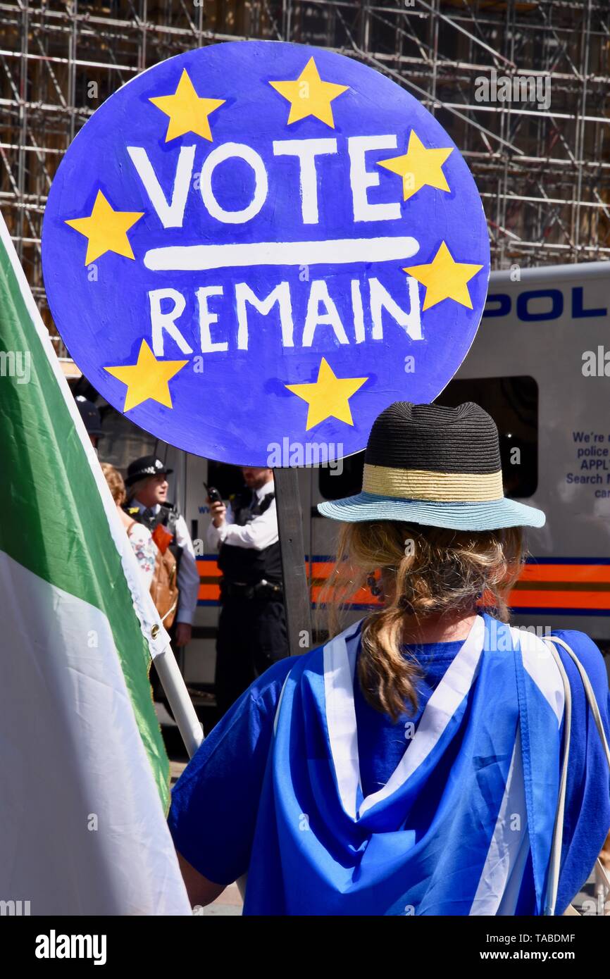 Bleiben Protest am Tag der EU-Wahlen. Houses of Parliament, Westminster, London Stockfoto