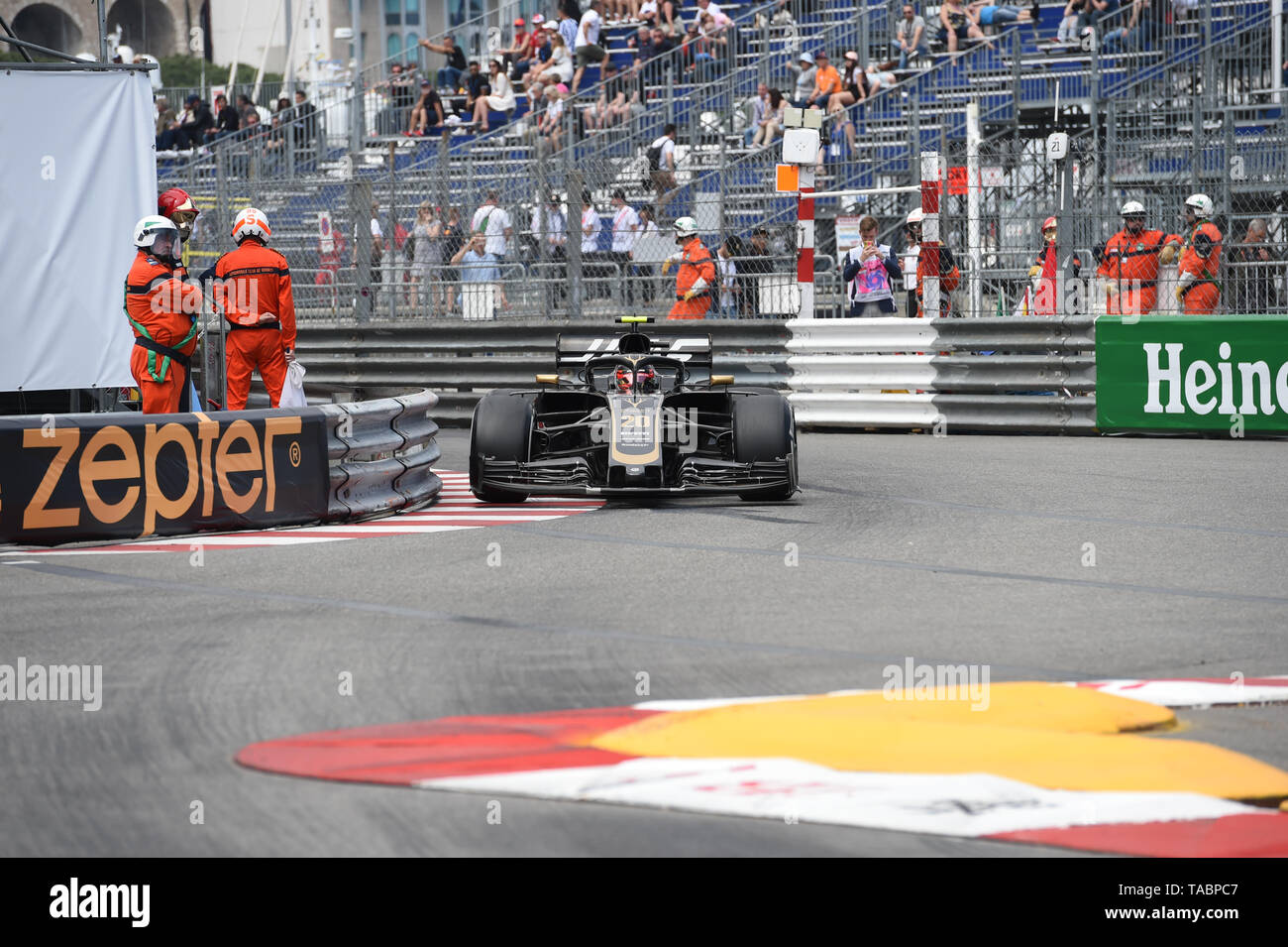 Monte Carlo / Monaco - 23/05/2019 - #20 Kevin Magnussen (DEN, Haas VF19) während des RP2 vor der 2019 beim Grand Prix von Monaco Stockfoto