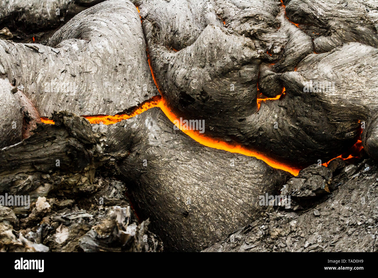 Flüssige Lava in der Nähe des ausbrechenden Vulkan Tolbachik, Kamtschatka, Russland Stockfoto