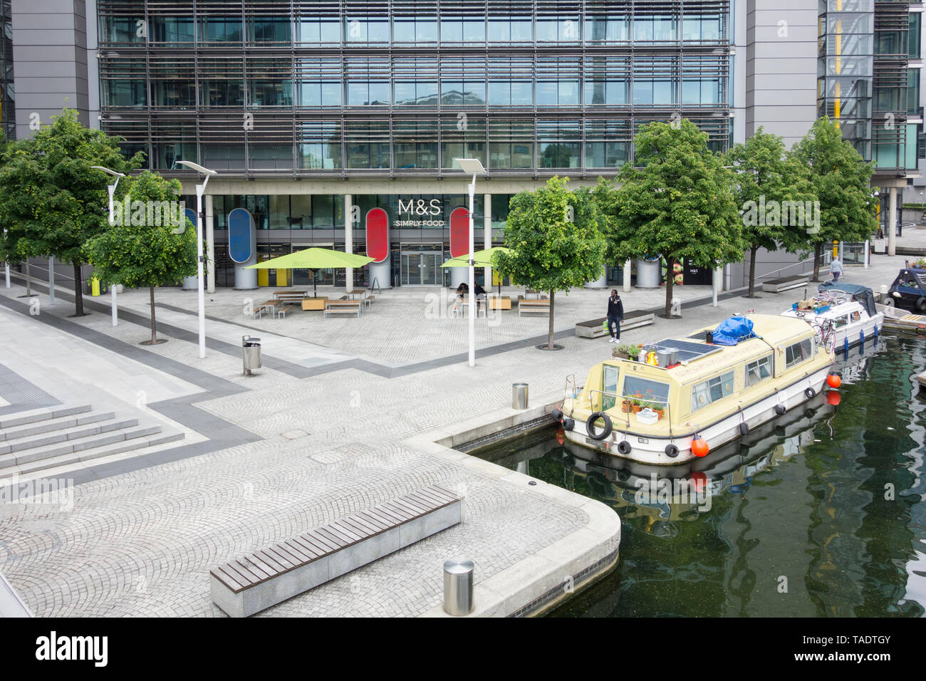 Waterside House, Marks & Spencers Head Office, Paddington, London, UK Stockfoto