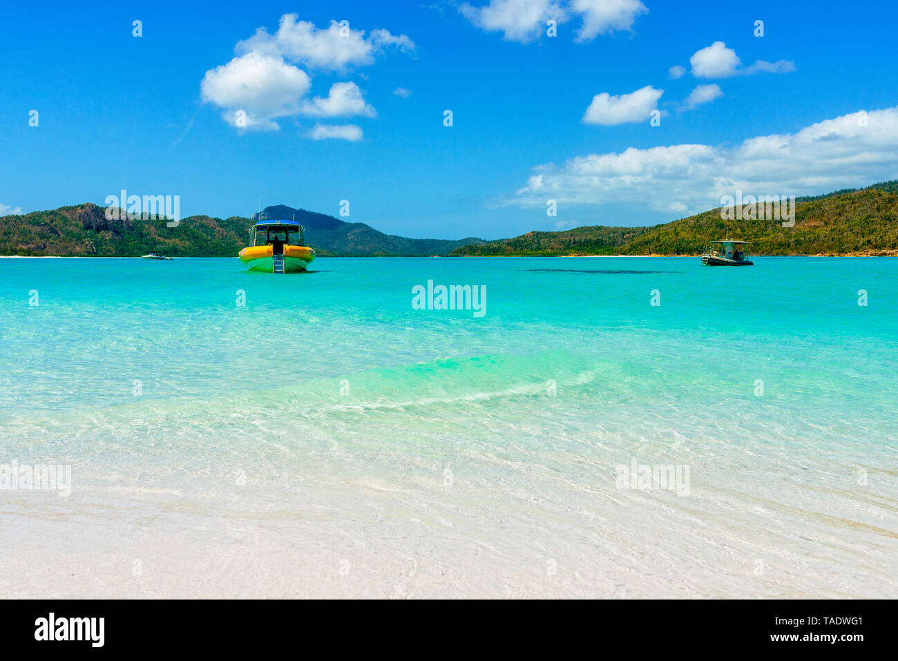 Australien, Queensland Whitsunday Island, Informationsschalter für Boote am Whitehaven Beach Stockfoto