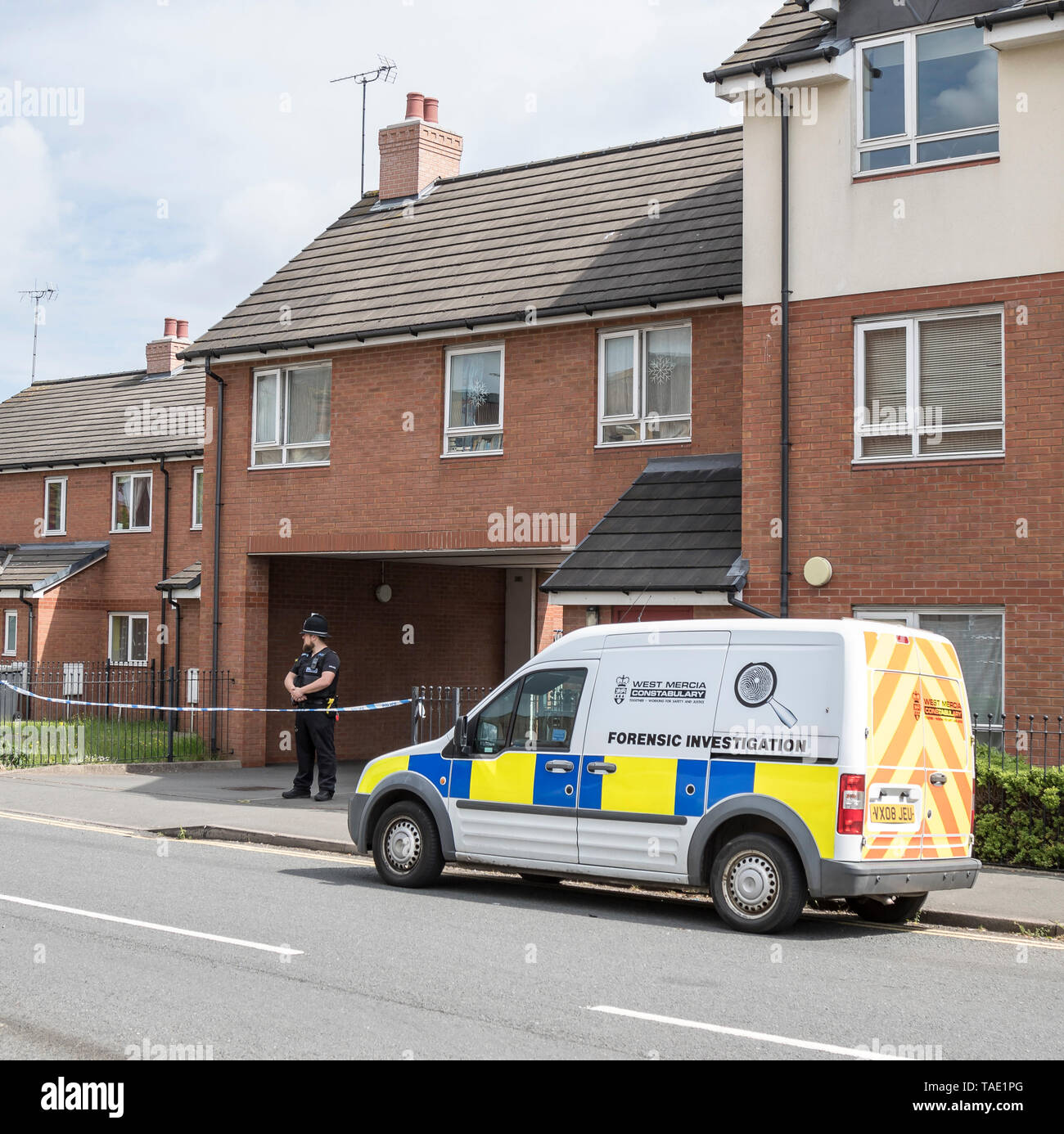 Kidderminster, Großbritannien, 24. Mai, 2019. West Mercia Polizei sind auf der Hut vor einem Hotel in Kidderminster, wo der Körper eines Mannes in den Vierzigern letzte Nacht entdeckt wurde. Ein 48-jaehriger Mann wurde verhaftet wegen des Verdachts auf Mord und polizeiliche Ermittlungen sind weiterhin im Gange. Lee Hudson/Alamy leben Nachrichten Stockfoto
