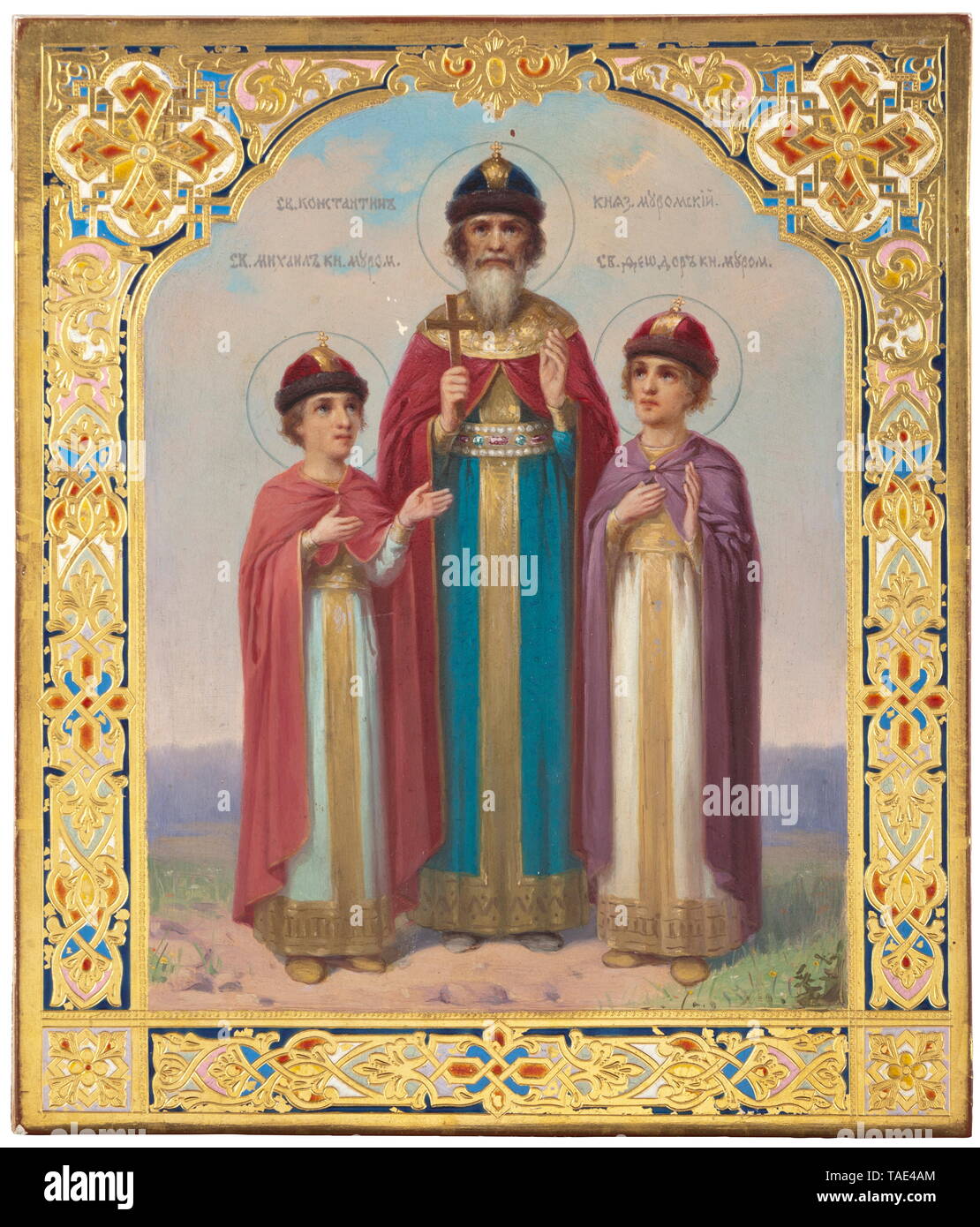 Eine russische Ikone, die den "Heiligen Fürsten von Murom, Michael, Konstantin, Theodore, Kiew, um 1910 Öl auf Holz, teilweise vergoldet und emailliert. Die Rückseite ist mit einer Inschrift in Russisch (TR)." Am 5. Mai 191 Geweihten (?) eingestanzt in Kiew Pechersk Lavra". Minimale Abplatzungen, ansonsten guter Zustand und Qualität. Abmessungen 26,8 x 22,8 cm. Mit angefügten Kompetenz in Deutsch. historischen, historische, 20. Jahrhundert, Additional-Rights - Clearance-Info - Not-Available Stockfoto