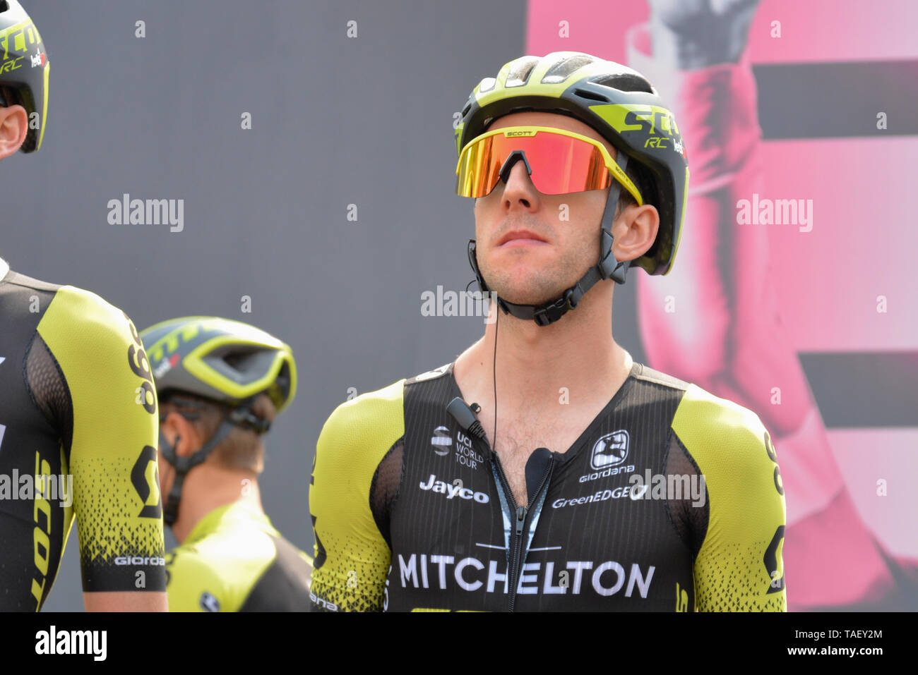 Simon Yates von Großbritannien und Team Mitchelton während der 102. Ausgabe des Giro d'Italia 2019 gesehen, Stufe 13 eine 196 km Etappe von Pinerolo zu Ceresole Reale (Lago Serrù) 2247 m. Stockfoto