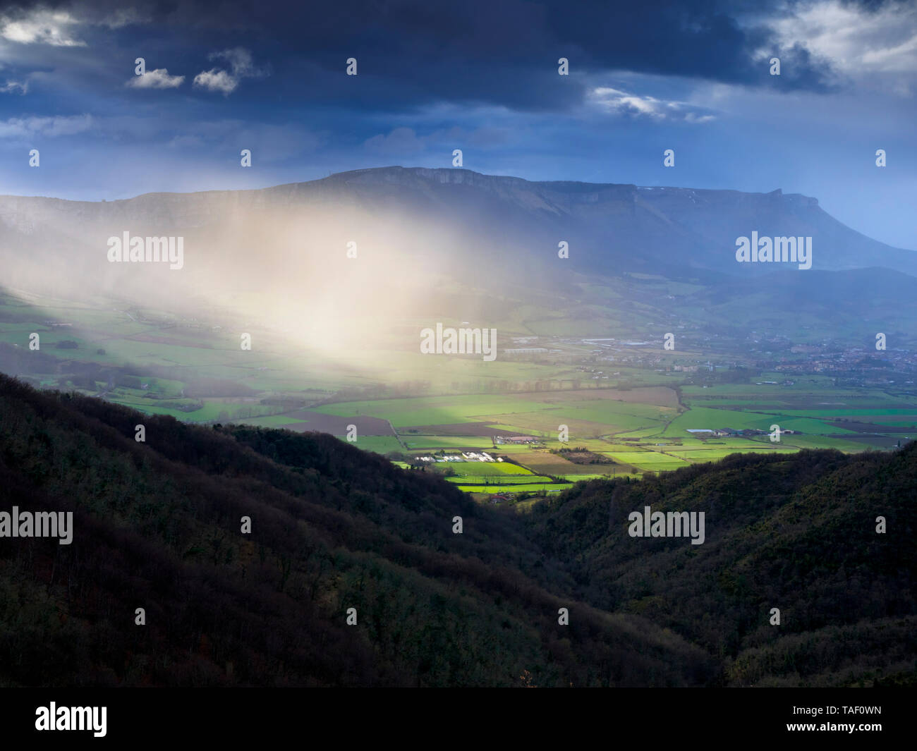 Spanien, Baskenland, Euskadi, Canyon Del Nervion, stürmische Atmosphäre Stockfoto
