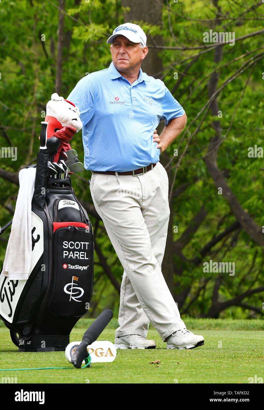 Rochester, NY, USA. 24. Mai, 2018. Scott Parel während der zweiten Runde spielen am2019 KitchenAid Senior PGA Meisterschaft am Oak Hill East Golfkurs an Oak Hill Country Club in Rochester, NY. Foto von Alan Schwartz/Cal Sport Media/Alamy leben Nachrichten Stockfoto