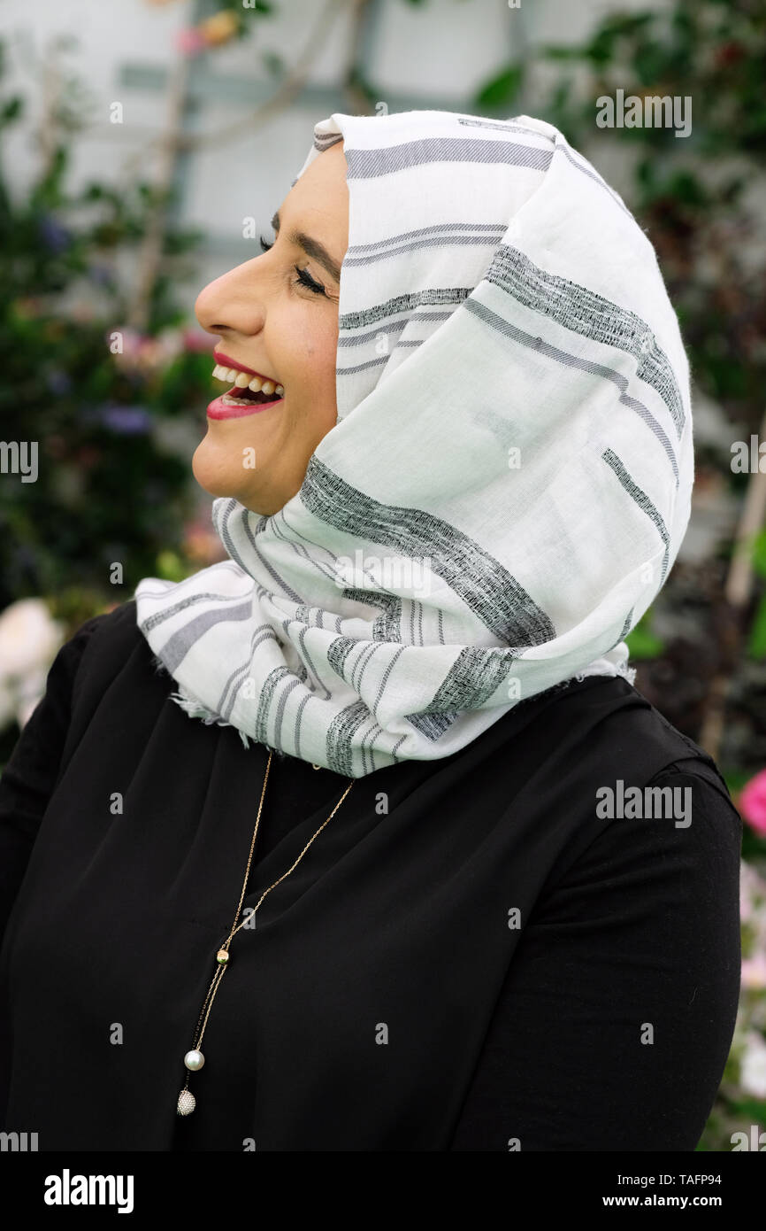 Hay Festival, Heu auf Wye, Powys, Wales, Großbritannien - Samstag, den 25. Mai 2019 - omanische Thema Jokha Alharthi Gewinner des Man Booker International Prize für ihren Roman Himmelskörper im Hay Festival. Foto Steven Mai/Alamy leben Nachrichten Stockfoto