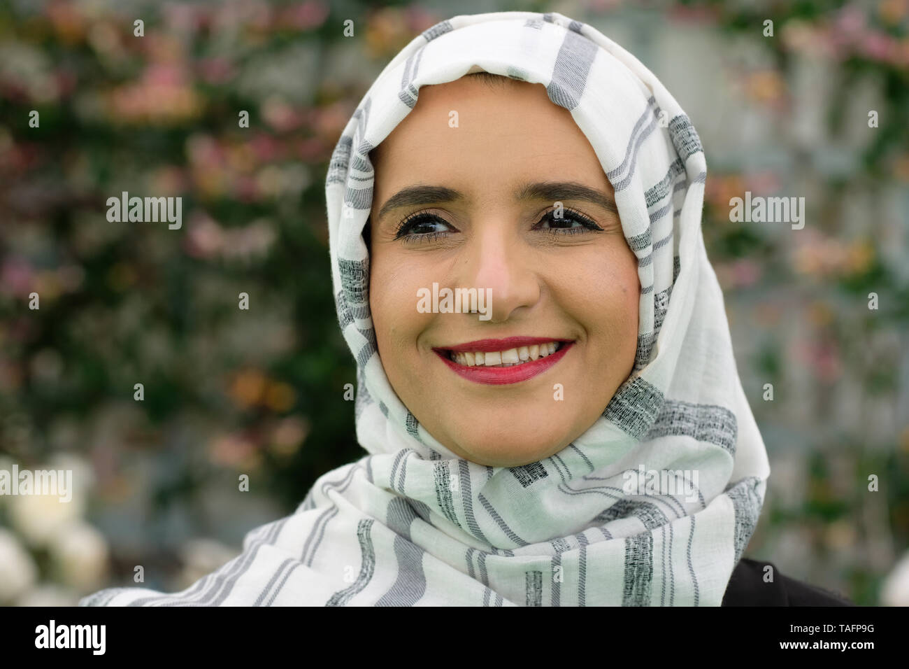 Hay Festival, Heu auf Wye, Powys, Wales, Großbritannien - Samstag, den 25. Mai 2019 - omanische Thema Jokha Alharthi Gewinner des Man Booker International Prize für ihren Roman Himmelskörper im Hay Festival. Foto Steven Mai/Alamy leben Nachrichten Stockfoto