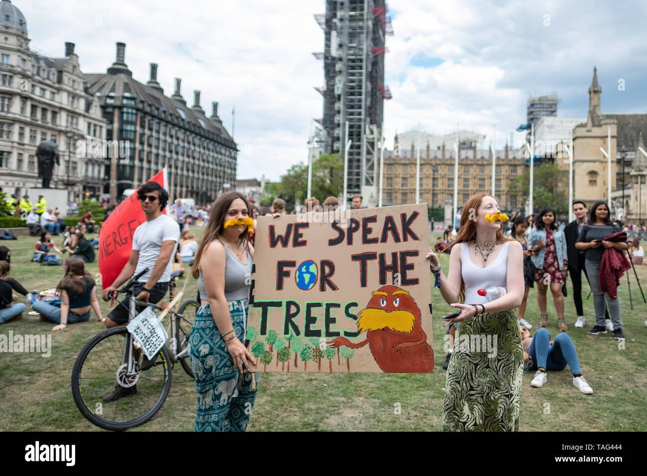 London - Mai 2019: Aussterben rebellion Protest auf den Parliament Square Stockfoto