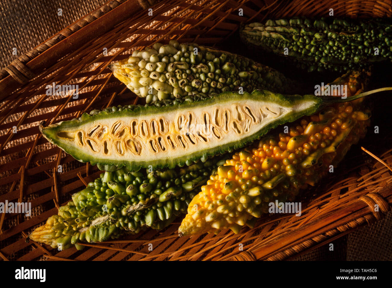 Bitterer Kürbis, Momordica charantia Stockfoto