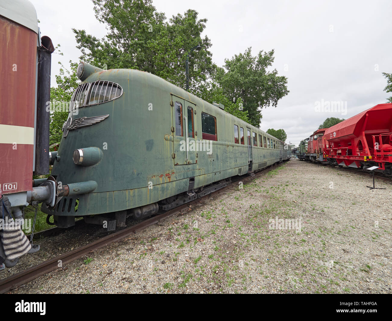 Budapest Magyar Vasúttörténeti Park Ungarischer Eisenbahngeschichtspark und MAV Hargita Diesel Railcar Ungarn Stockfoto