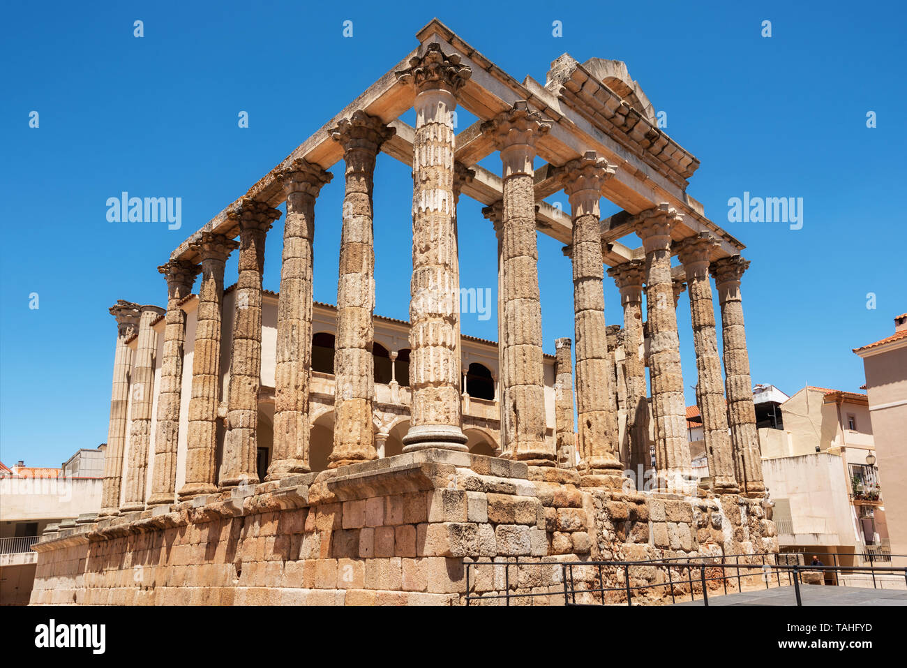 Die berühmten römischen Tempel der Diana in Merida, Provinz Badajoz, Extremadura, Spanien. Stockfoto