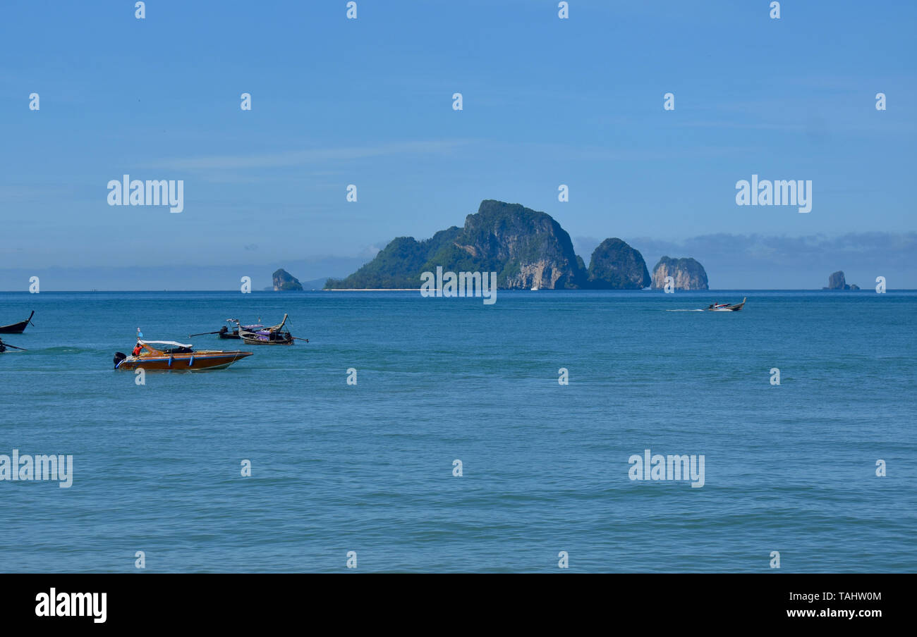 Bild der Boote auf dem Meer Wasser. Stockfoto