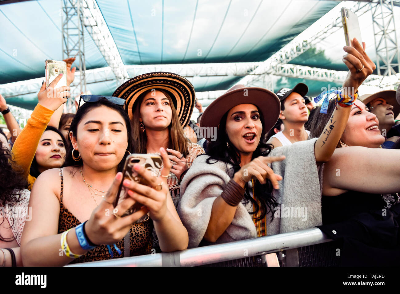 Napa, Kalifornien, 25. Mai 2019, Eine ausverkauft Menge genossen die Vielfalt an Tag 2 Aufführungen am 5. Der Veranstaltungsort Stufen an der Flasche Rock Festival 2019, Tag 2 BottleRock Credit: Ken Howard/Alamy Stockfoto