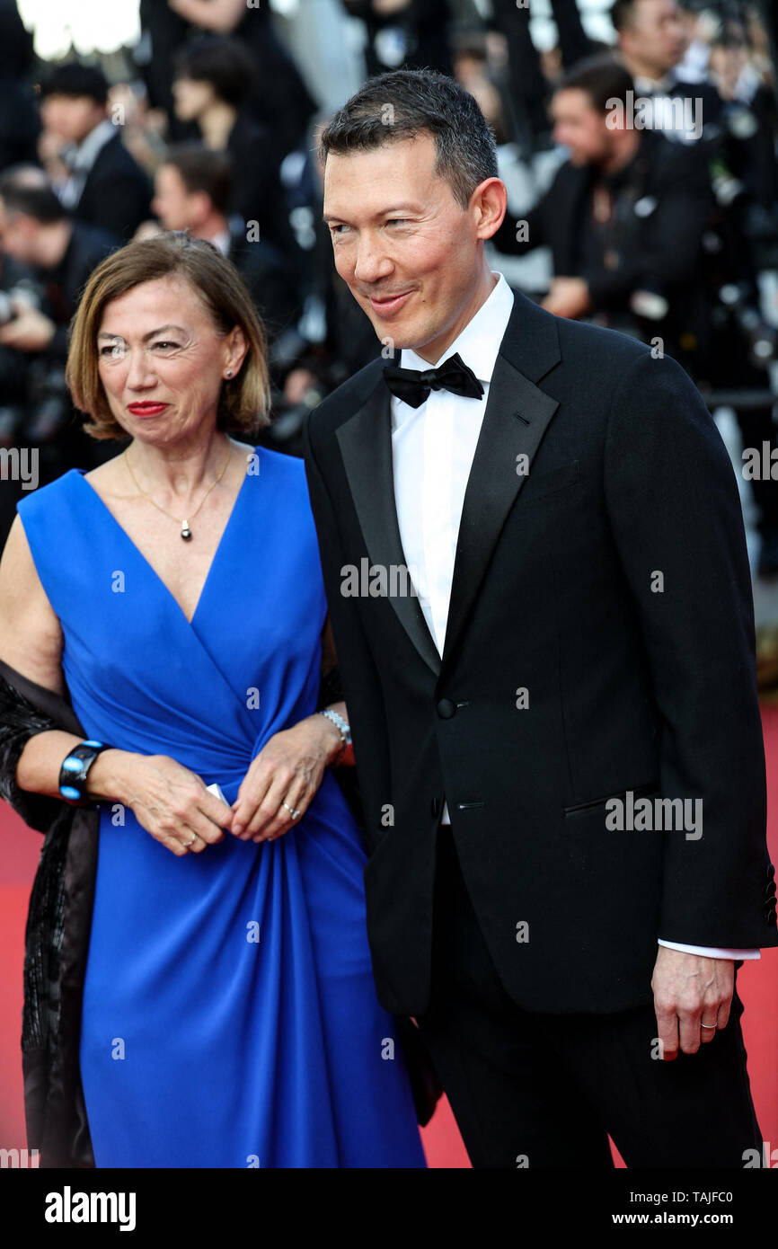 CANNES - 25. Mai: die Gäste kommt zur Premiere von "CÉRÉMONIE DE CLOTURE/HORS NORMES" während der 2019 Cannes Film Festival am 25. Mai 2019 im Palais des Festivals in Cannes, Frankreich. (Foto durch Lyvans Boolaky/imageSPACE/MediaPunch) Stockfoto