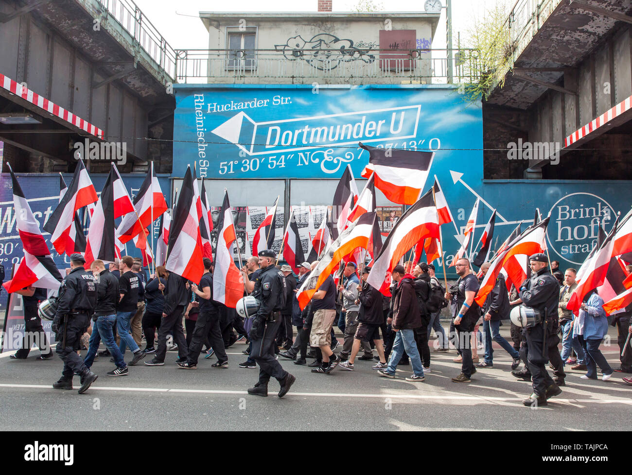Demonstration von Rechtsextremen Gruppen in Dortmund unter dem Motto