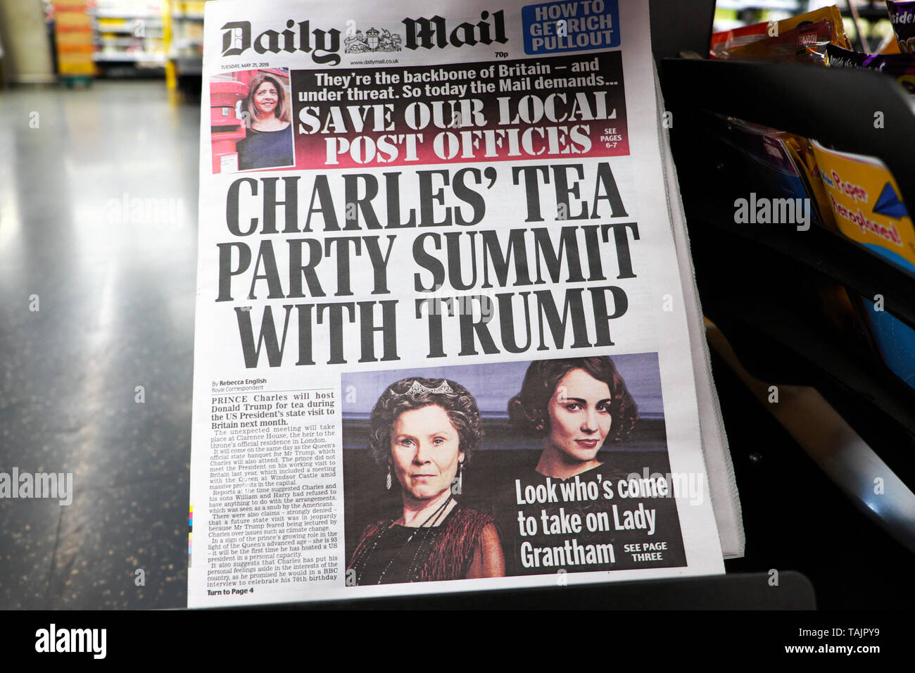 'Charles's Tea Party Gipfel mit Trumpf" auf der Titelseite der Daily Mail tabloid Zeitung, 20. Mai 2019 Stockfoto