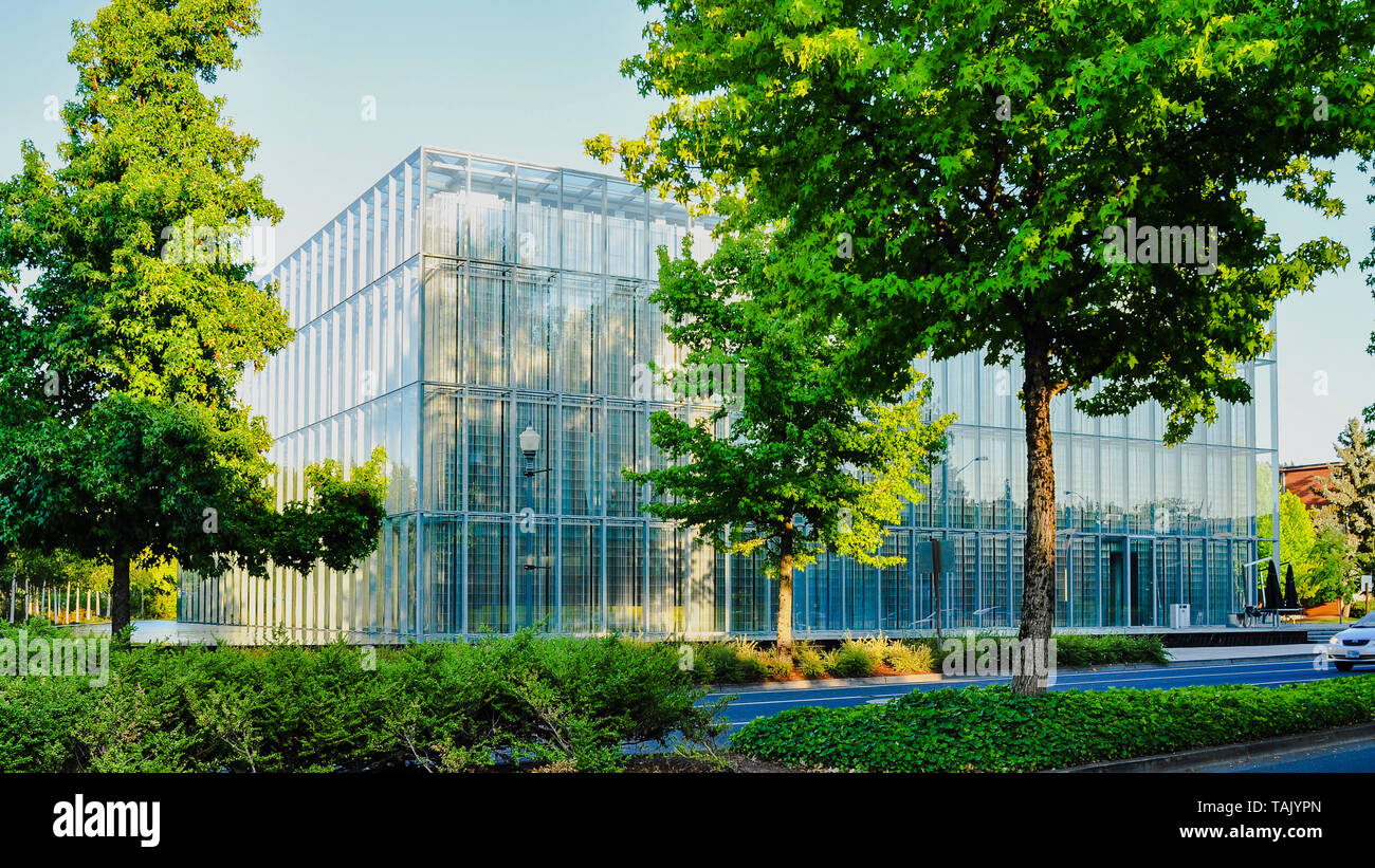 Moderne Architektur, Universität von Oregon John E. Jaqua akademisches Zentrum für Nachwuchsathleten. Stockfoto