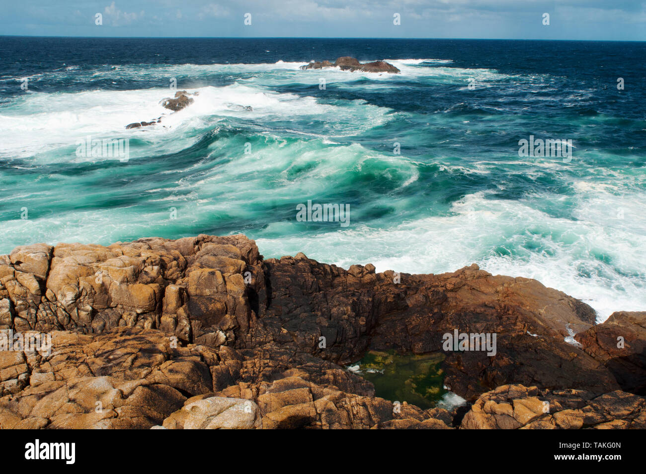 Einen herrlichen Blick auf den Atlantischen Ozean an der Küste von Hercule der Türme A Coruna, Galicien, Spanien. Stockfoto