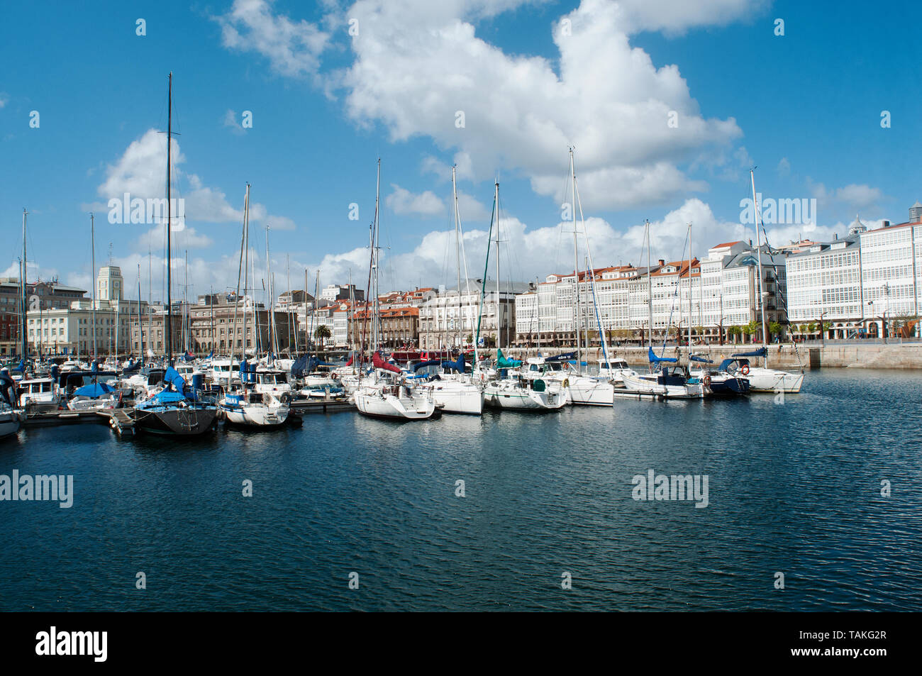 Malerischer Blick auf A Coruna Stadt mit marine Vordergrund Galicien Spanien Stockfoto