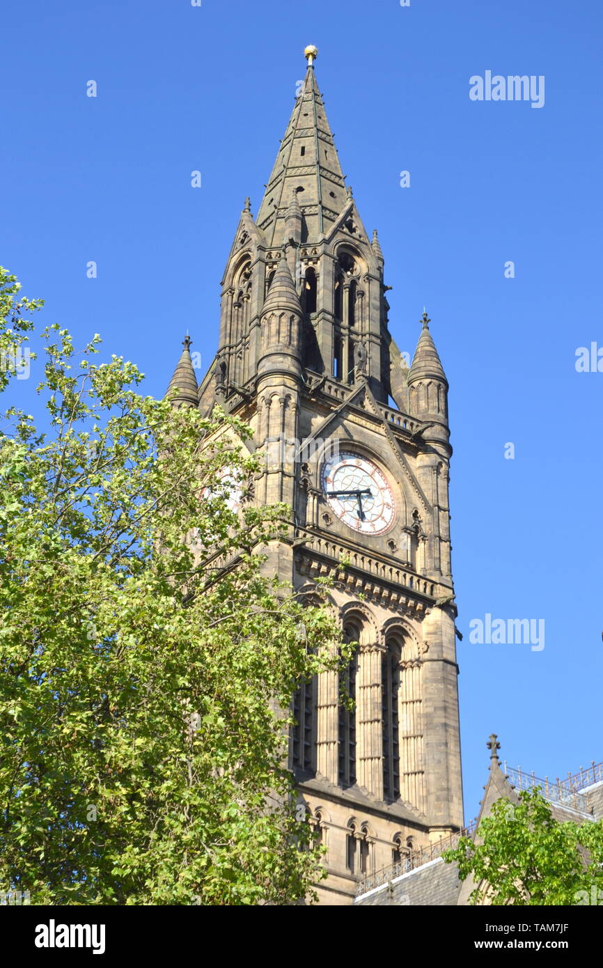 Der Uhrturm des viktorianischen, Manchester Town Hall, Manchester, Großbritannien Stockfoto