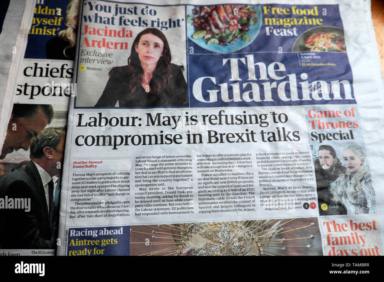 Theresa May' Arbeit: Können sich weigert, vor Brexit Gespräche' Seite Zeitung Guardian Schlagzeilen 6. April 2019 in London, England GB Großbritannien zu beeinträchtigen Stockfoto